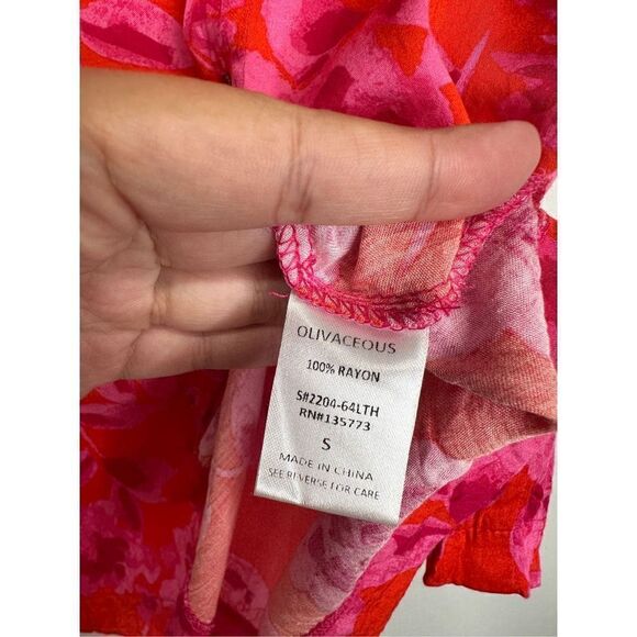 Olivaceous Shirt Womens Small Button Front Floral Red/Pink Short Sleeve - Picture 9 of 9